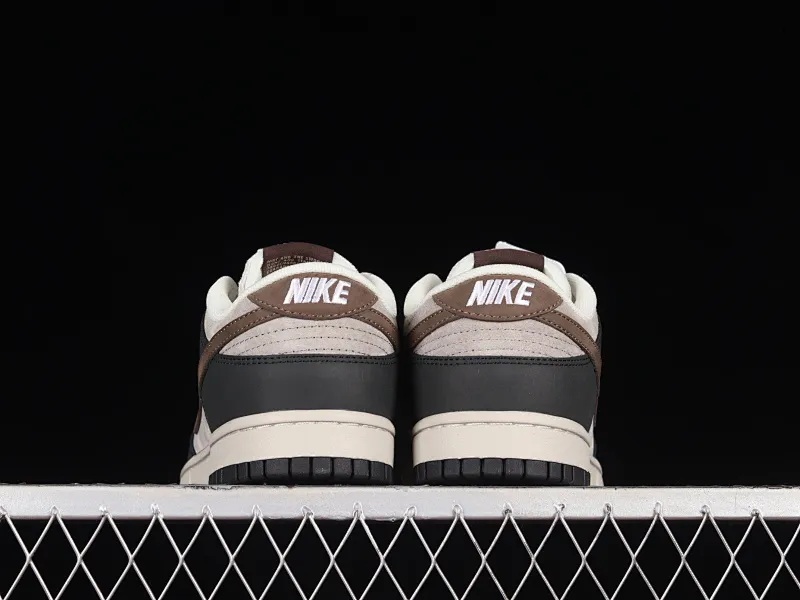 All Categories Nk SB Dunk Series Nk SB Dunk Low Low-top sneakers Otomo Katsuhiro x Nk SB Dunk Low "Steamboy OST" Otomo Katsuhiro co-branded SB low-top sports and leisure sneakers LF0039-003